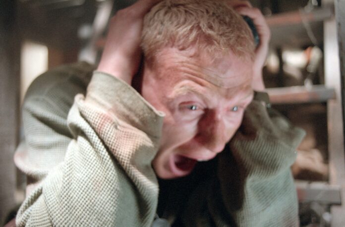 Kevin McKidd in Dog Soldiers (2002)